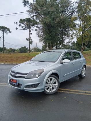 CHEVROLET VECTRA 2.0 MPFI EXPRESSION 8V FLEX 4P MANUAL CHEVROLET VECTRA 2.0 MPFI EXPRESSION 8V FLEX 4P MANUAL